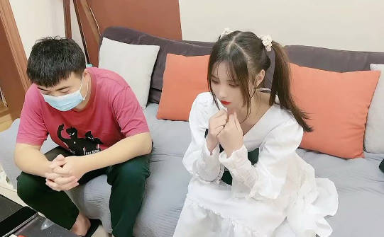 萝莉社・恋父萝莉不想要后妈主动为爸爸排忧解难