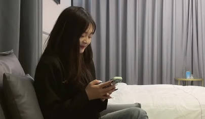 杏吧原创・约炮在校叛逆学生妹・个子小胸还挺大・尹志平