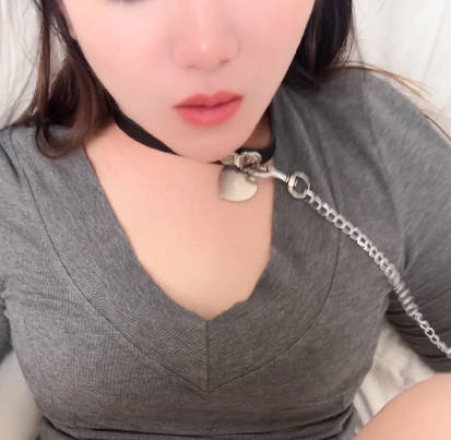 海角社区・无套拿下超爽翘臀大长腿护士这次就换我来给你打针吧