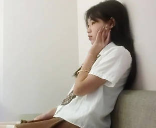 萝莉社・3000块酒店约操零零后18岁学生妹小妹妹被操的一脸可怜・玉面书生