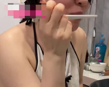嫂子火锅微醺后骚浪爆棚・吃饱喝足扑来狂吃肉棒・深喉吞吐浪叫不止