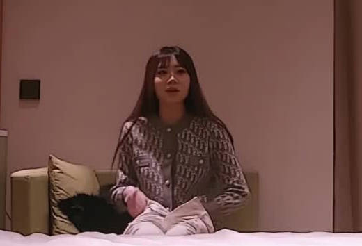 杏吧原创・今天约了个最近在直播间砸钱认识的一个腿比我命长的御姐小主播・枫林晚