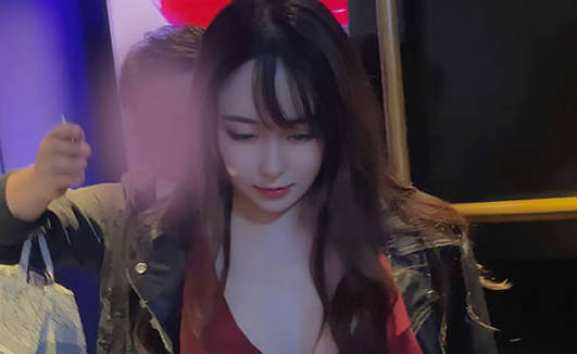 怪兽17期・酒吧搭讪艳遇明星级爆SSS美女