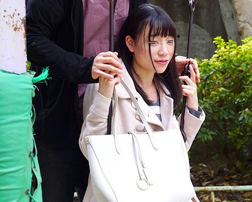 NHDTB-251 パイパンから毛が生えるまで1ヶ月、誰かに犯された直後に助けた女の子と期間限定同棲生活