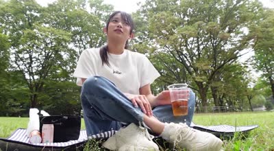 muge-0001 梦幻调査队昼间の公园で一人でお酒を饮んでる女性急増なぜか顔面偏差値Aランク検証话しを闻いてみた结果！みんなめちゃのんべえSEX好き判明