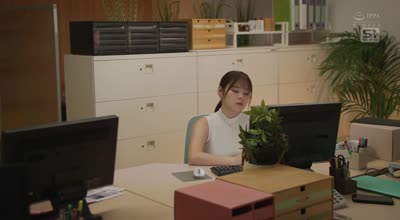 SONE-486 乳イカセ相部屋NTR セクハラ・パワハラ・嫌味・粘着… 不適切で時代遅れで軽蔑している中年上司に乱暴に揉み堕とされたJcupグラドル 五条恋