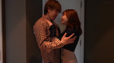 DLDSS-356 ＃性欲强い男性が好き 欲求不満の超絶伦人妻が、SNSの裏垢でチ○ポ募集して密会ママ活不伦を女友达に撮影してもらいました。 入田真绫