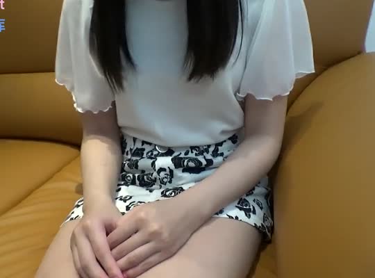 FC2PPV-1190632可愛保育士極小穴大量中出