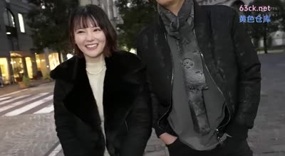 SUKE-158 【女に嫌われる女の性事情×四股淑女と浓厚中出し性交】小顔に大きな目がキュートな爱くるしい微笑みは男が守ってあげたくなる可怜さ。悪魔？天使？天然小悪魔