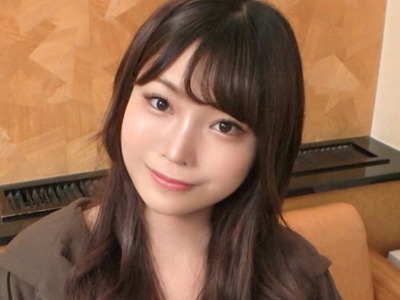 骑兵破解SIRO-5225 【骑乗位で责めるのが好き】大阪からSEXを极めるために上京！责め好きと言いながらも、责められると体は敏感に反応してしまい、潮吹きし