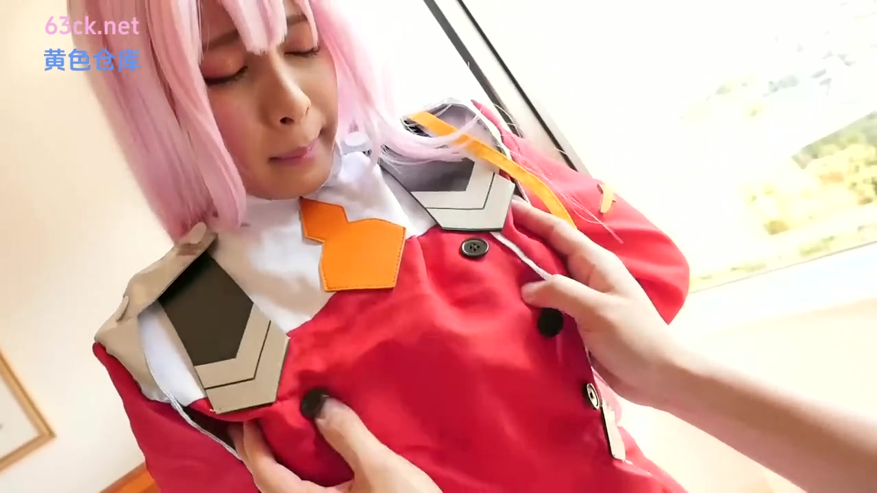SCOH-068 【中出し】厳选美少女にコスプレさせてオレの