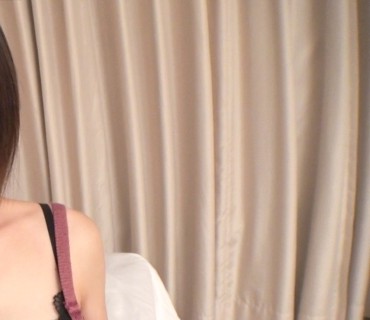 SIRO-3943 【初撮り】【纯粋美少女】【大量潮吹き】内気なスレンダー美少女が声を荒げる瞬间は勃起不可避。 【初撮り】ネットでAV応募→AV体験撮影 1