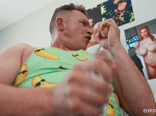 BRAZZERS2026-05-29欢迎来到恶作剧洞穴