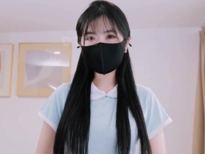 香蕉视频・XJX755・控制不了性欲的家政妇用她的小嘴帮我清洁鸡巴