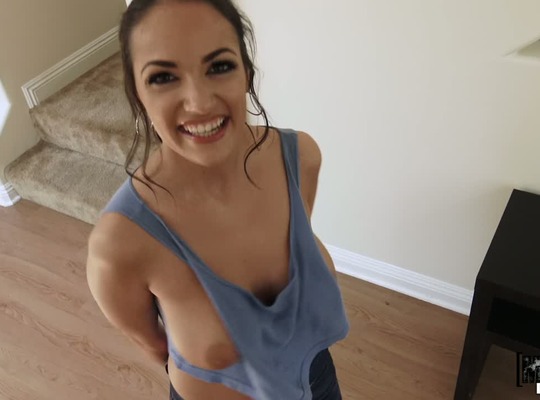 BANGBROS2018-07-24偷看大奶