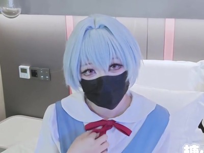 凌波丽的任务口足穴榨精-软软小芙
